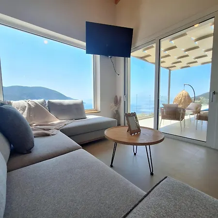 Azzurro Mare Villa Pondi